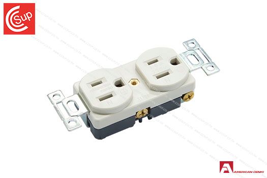 American Denki 7110GD-IV LOCKING TYPE BLADE RECEPTACLE  2P(2P,3W GND) 15A 125V