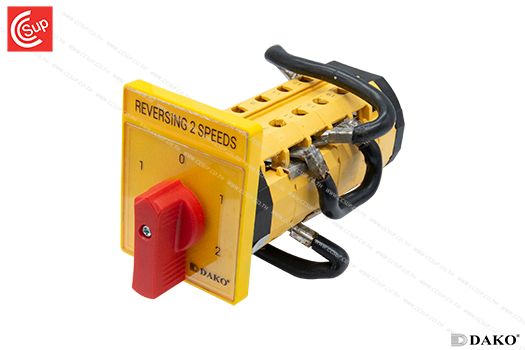 DAKO DCS-R2S-4263 2 REVERSING SPEEDS SWITCH 63A 64*80