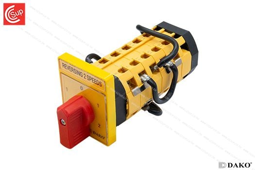 DAKO DCS-R2S-1163 2 REVERSING SPEEDS SWITCH 16A 48*60